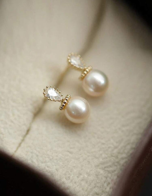 Pearly Drops Earrings